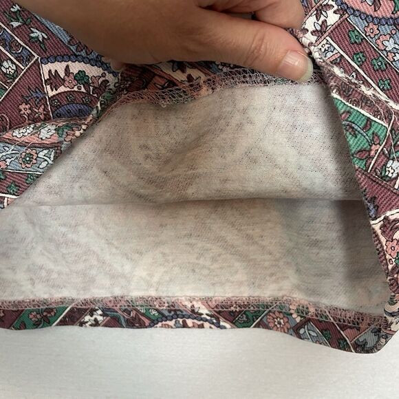 Vintage 90's Pink Patchwork Tapestry Fabric Print Top Sz Medium Made In USA - Picture 9 of 14